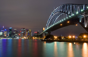 Naklejka na ściany i meble Sydney Harbour Bridge w nocy