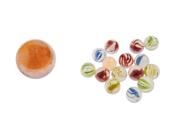 One big marble vs. many little marbles