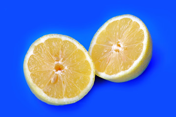 Fototapeta na wymiar The cutted lemons