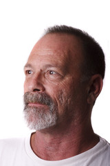 Obraz premium Old Guy with Gray Beard and Mustache Looking to Right