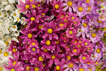 Bkd of artificial flowers