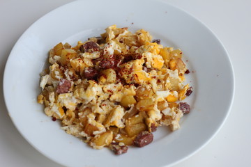 eggs potatoes bacon breakfeast