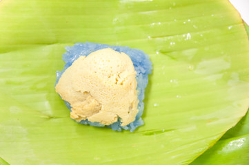 Sank Ka Ya on sticky rice