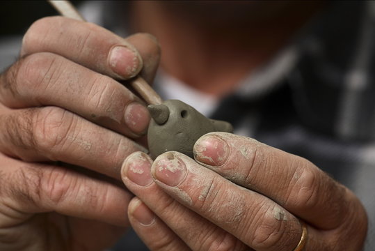Emilia Romagna, Arti e mestieri antichi, ocarine di Budrio