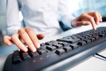 Pressing keys © pressmaster