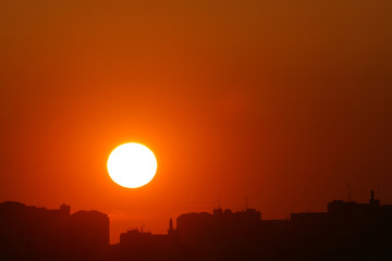Naklejka premium city sunset