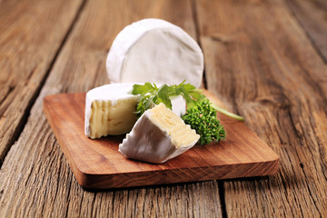 White rind cheese