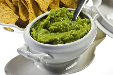 Guacamole and nachos