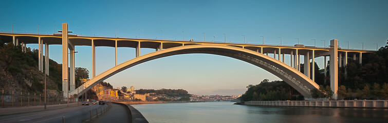 Ponte da Arrabida Bridge