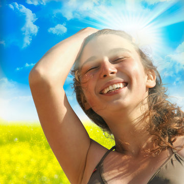 Jeune fille nature soleil