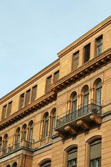 Fototapeta na wymiar historisches Wohngebäude in Berlin