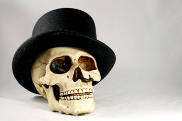 Totenkopf mit Zylinder