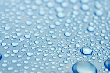 Wasser schmecken, sehen und riechen. Regen