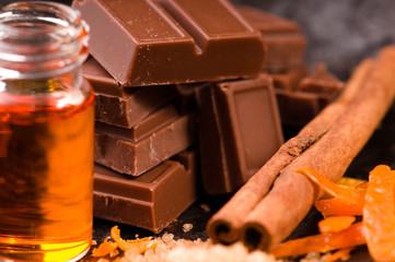 chocolate with orange and cinnamon