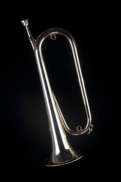 clairon trompette instrument en cuivre