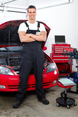 Auto mechanic