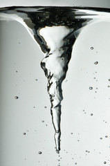 Water vortex