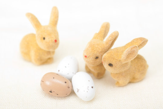 Hasen und Eier