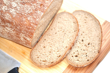 Brot geschnitten