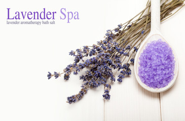 Obraz na płótnie Canvas Spa treatment - Lavender aromatherapy