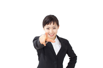 指差す女性