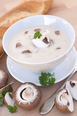 Champignonsuppe