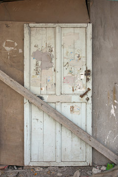 Sealed wooden door