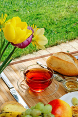 Breakfast in the garden.