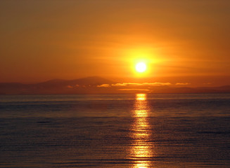 Fototapeta na wymiar Red sunrise at Japan sea.