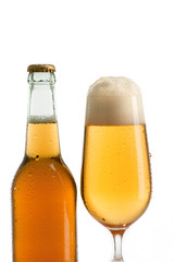 Flasche und Glas