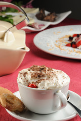 cappuccino con panna