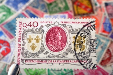 timbres - Rattachement de la Flandre à la France Traité d'Aix-la-Chapelle 1668 - philatélie...