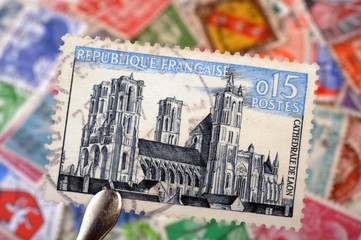 timbres - Cathédrale de Laon - philatélie France