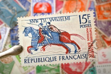 timbres - Bayeux Tapisserie de la Reine Mathilde - philatélie France