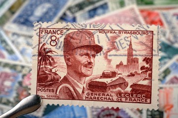 timbres - Général Leclerc Maréchal de France Koufra Strasbourg - philatélie France