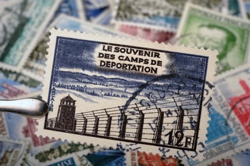 timbres - Le Souvenir des Camps de Déportation - philatélie France