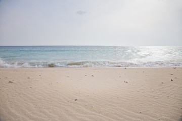 Fototapeta na wymiar horizon at Lances beach