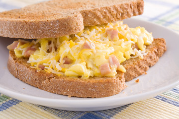 Ham & Egg Breakfast Sandwich