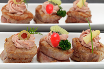 Schweinefiletmedaillon mit Leberwurstcreme