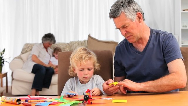 Childrens having differents activities with their Grandparents