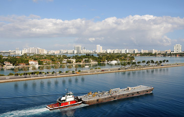 Obraz premium Barge in Miami