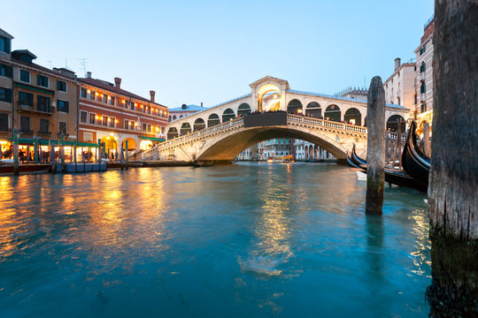 Venice, View of Rialto Bridge. © Luciano Mortula-LGM