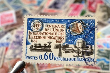 timbres - UIT Centenaire de l'Union Internationale des Télécommunication 1865/1965 - philatélie France