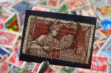 timbres - 25 Arts Décoratifs Modernes 1925 - philatélie France