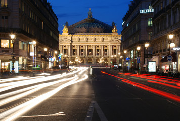 Fototapeta na wymiar La noche en París