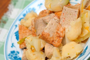 Healthy vegetable and bean curd