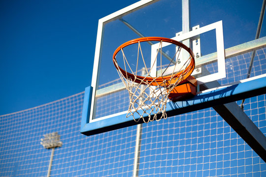 basket hoop