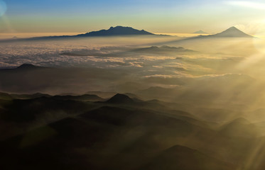Valle de México con los volcanes