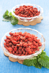 red dried goji berries