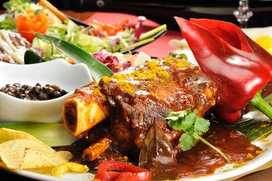 stinco di maiale alla messicana